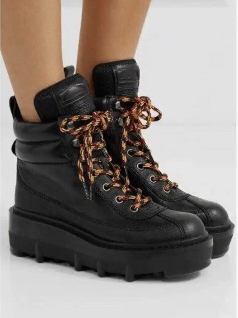 Marc Jacobs Shay Black Platform Lace-Up Hiking Boots